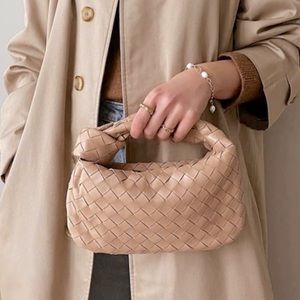 Woven knot bag
